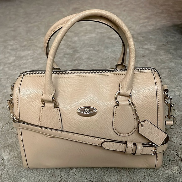 Coach crossbody/shoulder bag - Picture 1 of 6